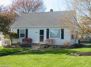 450 Hazel St, Girard, OH
