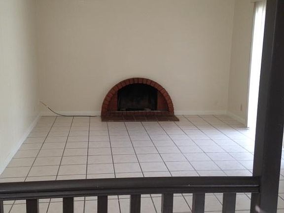 5th image of 2074 Lockwood Dr