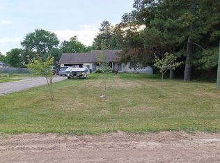 7031 N Oak Rd, Davison, MI 48423