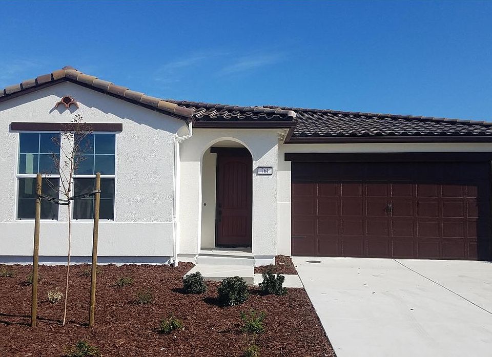1st image of 761 Segovia Dr