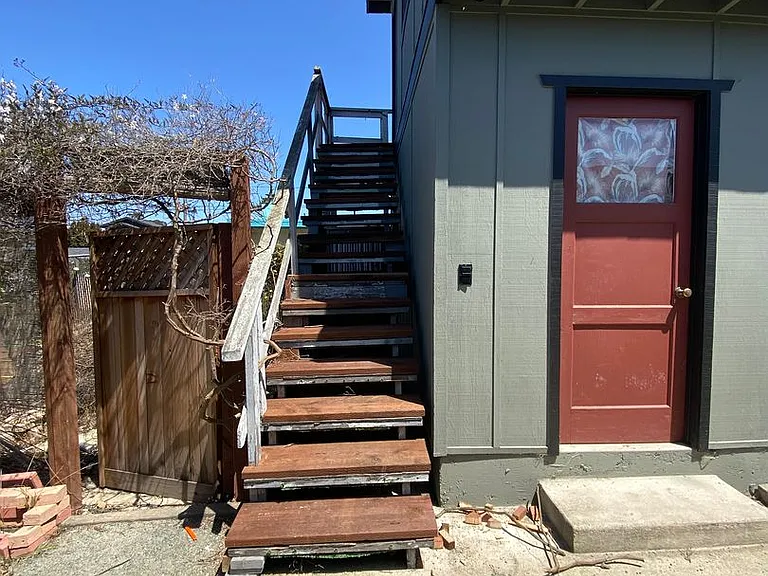 338 Henrietta Ave — Photo 3