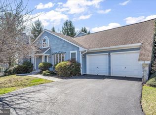 17 Southampton Parish Rd, Landenberg, PA 19350