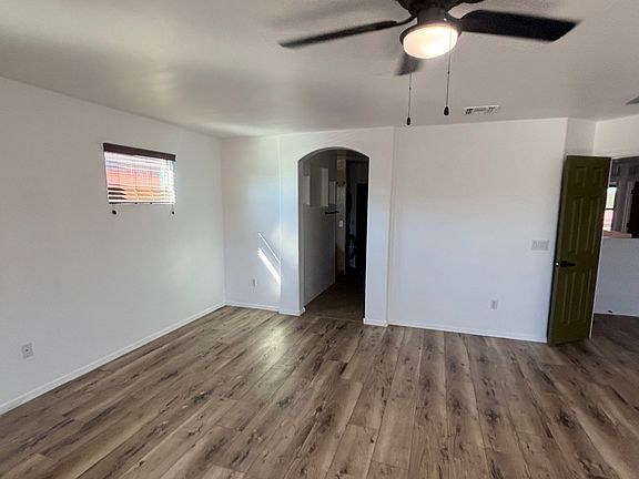 5th image of 152 W Sprint St