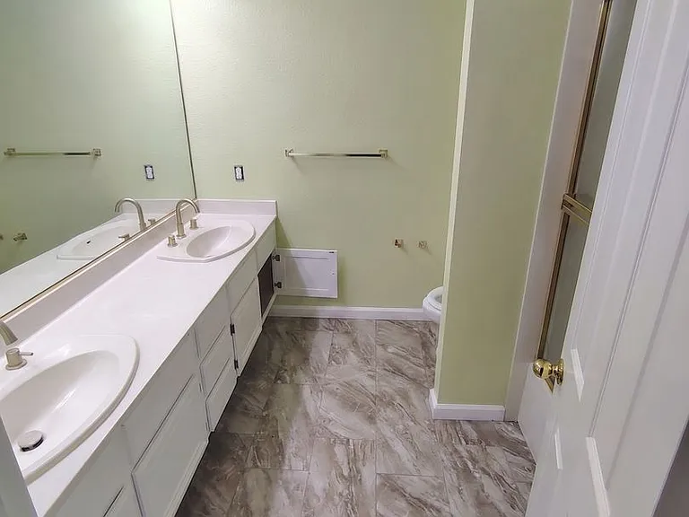 1144 Trowbridge Way — Photo 16