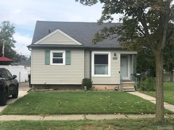 3488 Edison St, Trenton, MI 48183