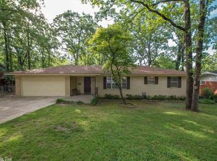 5216 Greenway Dr, North Little Rock, AR 72116