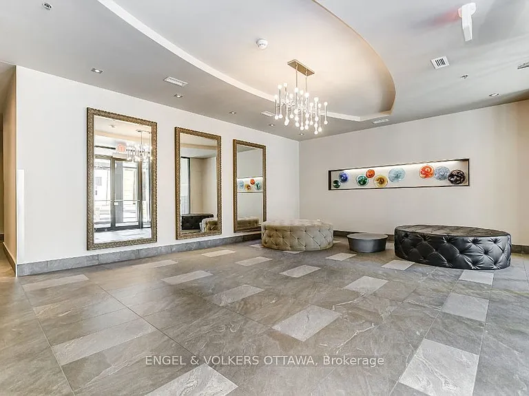 360 Patricia Ave #106 — Photo 3
