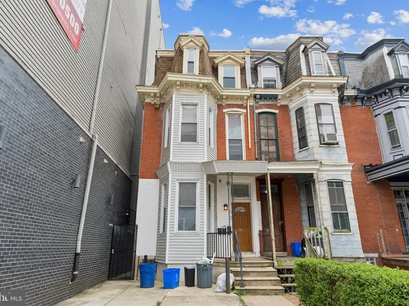 4220 Chestnut St #3, Philadelphia, PA 19104
