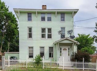 3 Franklin St, Danbury, CT 06810
