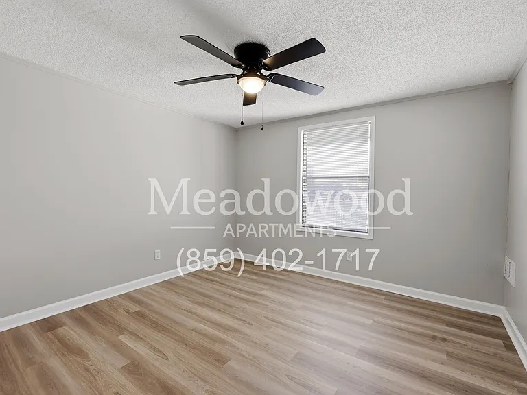 Meadowood Apartments — Photo 12