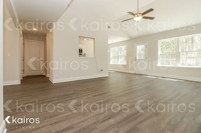 225 Western Red Cedar Dr — Photo 2