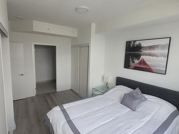 5th image of 1787 Saint Clair Ave W #1013