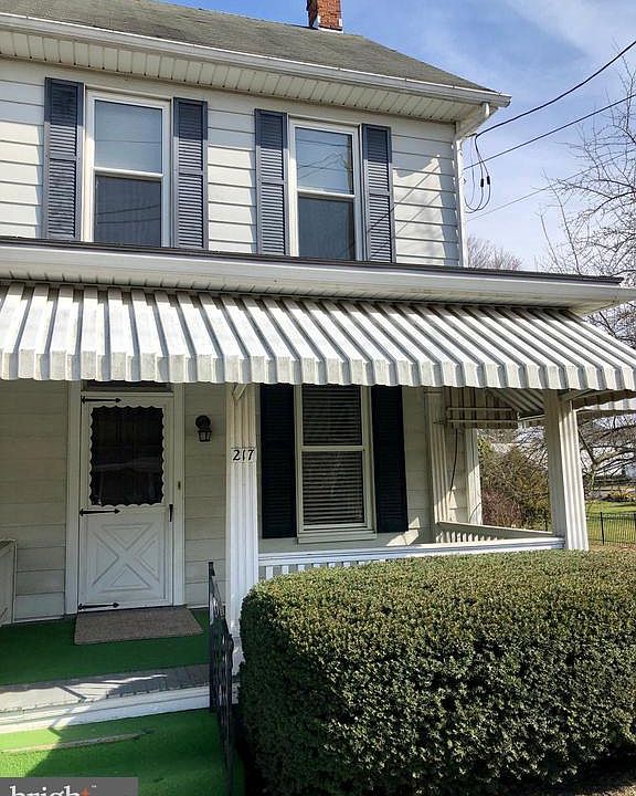 1st image of 217 N Allison St