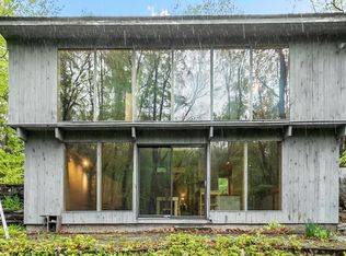 75 West St, Pepperell, MA 01463