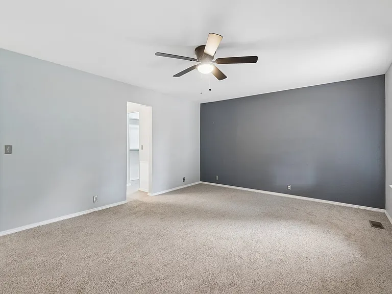 1308 Kelly Park Rd — Photo 31