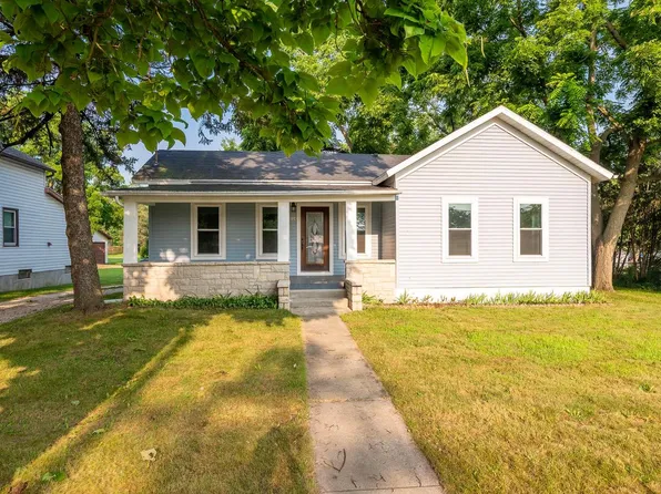 324 North Newcomb STREET, Whitewater, WI 53190