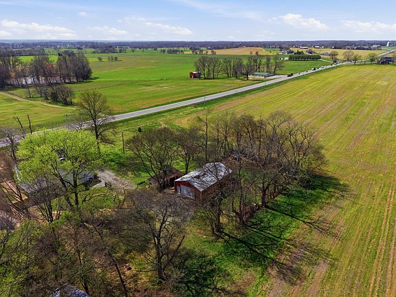 5th image of 6013 Highway 41 N
