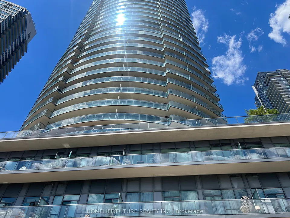 2230 Lake Shore Blvd W #403