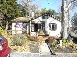 19 Cloverdale Ave, Villas, NJ 08251