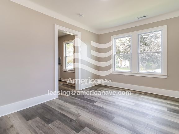 3-Living Room