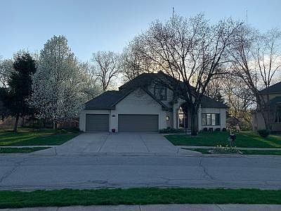 2nd image of 6016 Margaux Ln