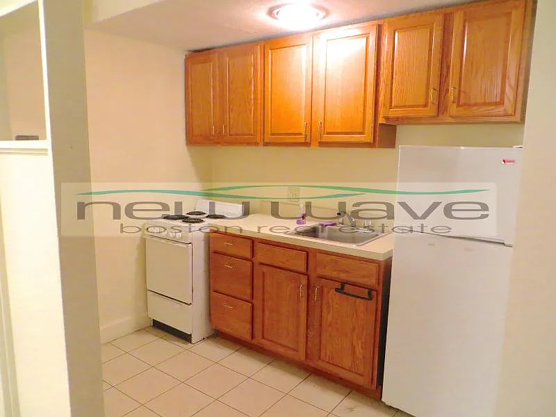 1 bed, 999 sqft, $2,900 — Photo 3