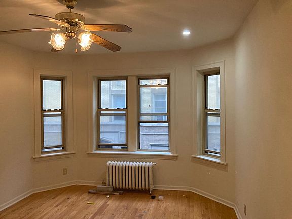 3rd image of 8151 S Maryland Ave #1A