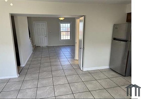 5th image of 125 Marine Oaks Dr