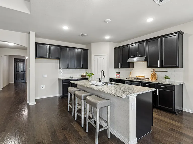 1545 Tanglewood Trl — Photo 10