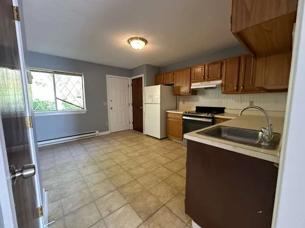 176 Lincoln St, Waterbury, CT