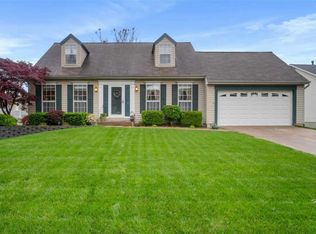 489 Prentice Dr, Saint Peters, MO 63376