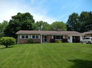 207 N Virginia Dr, Portland, MI 48875