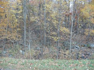 Fieldstone Way, Mountain Top, PA 18707