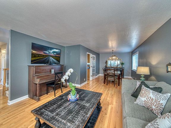 5th image of 435 Chargin Dr