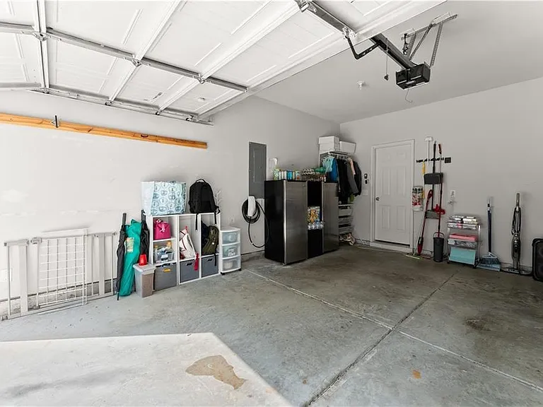 3367 Abbey Way — Photo 16