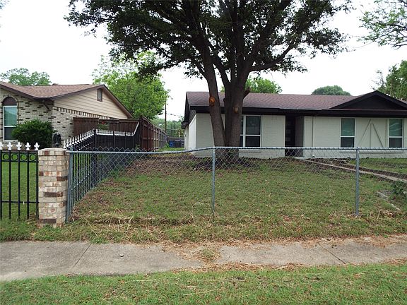2nd image of 8949 Shorelark Dr