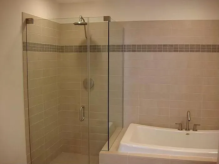 145 2nd Ave S #515 — Photo 9