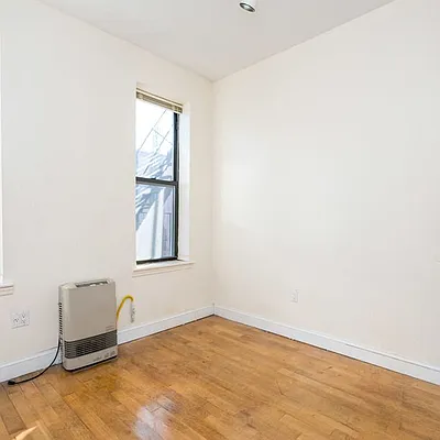 Rented by Nooklyn NYC LLC | media 15