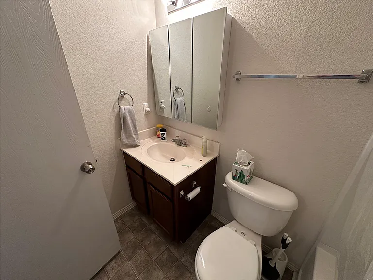705 Morgan Dr — Photo 15