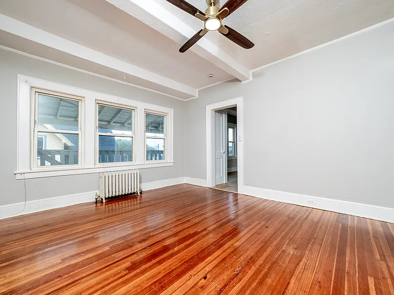 33 Seaview Ave #3A — Photo 12