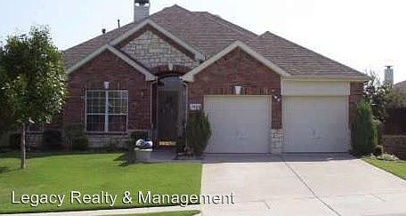 1st image of 1405 Westmont Dr