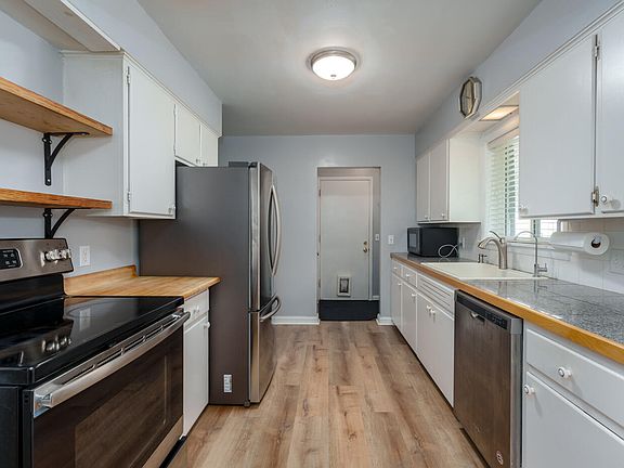 4th image of 5226 Brennerton Dr