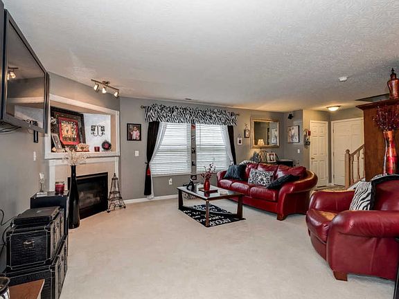 2nd image of 1714 Arundel Ct