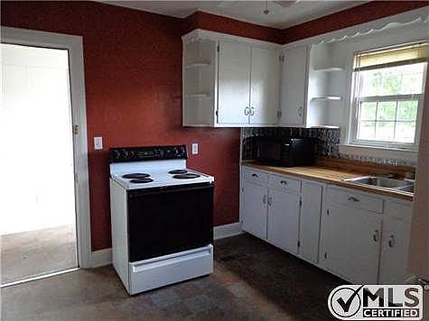 3rd image of 336 McClain Ave