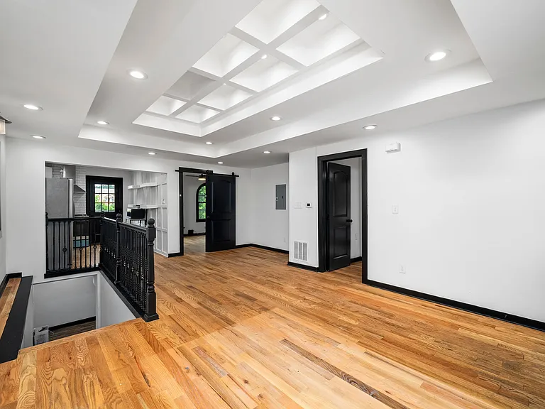380 New Jersey Ave NW — Photo 31