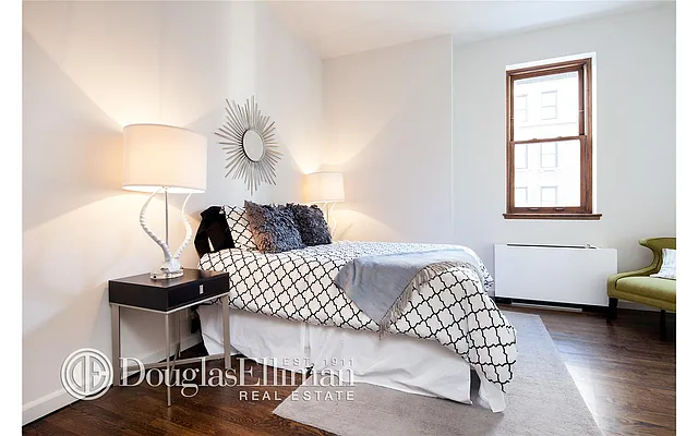 Rented by Douglas Elliman | media 23