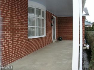 226 Wyngate Dr, Frederick, MD 21701