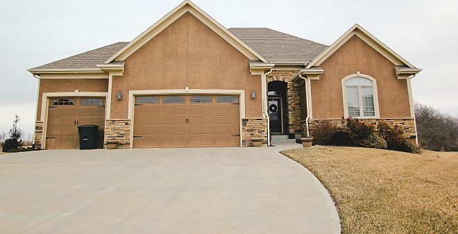 1st image of 1258 Vivian Dr