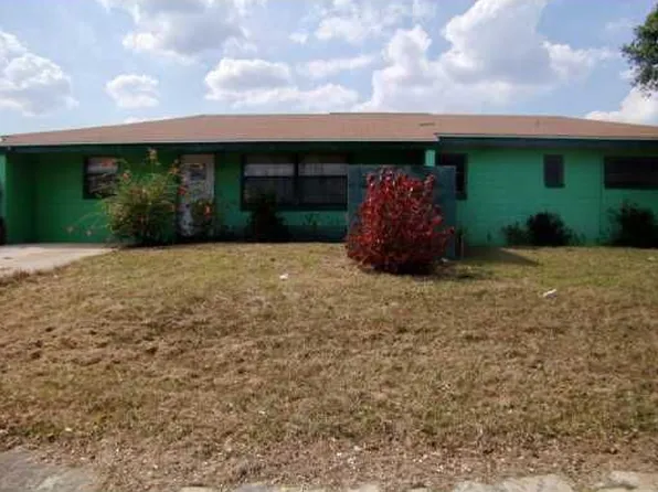 72 Washington Ter, Frostproof, FL 33843