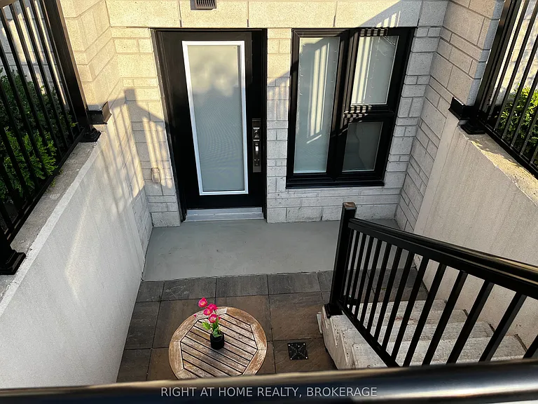 1139 Cooke Blvd #319 — Photo 3